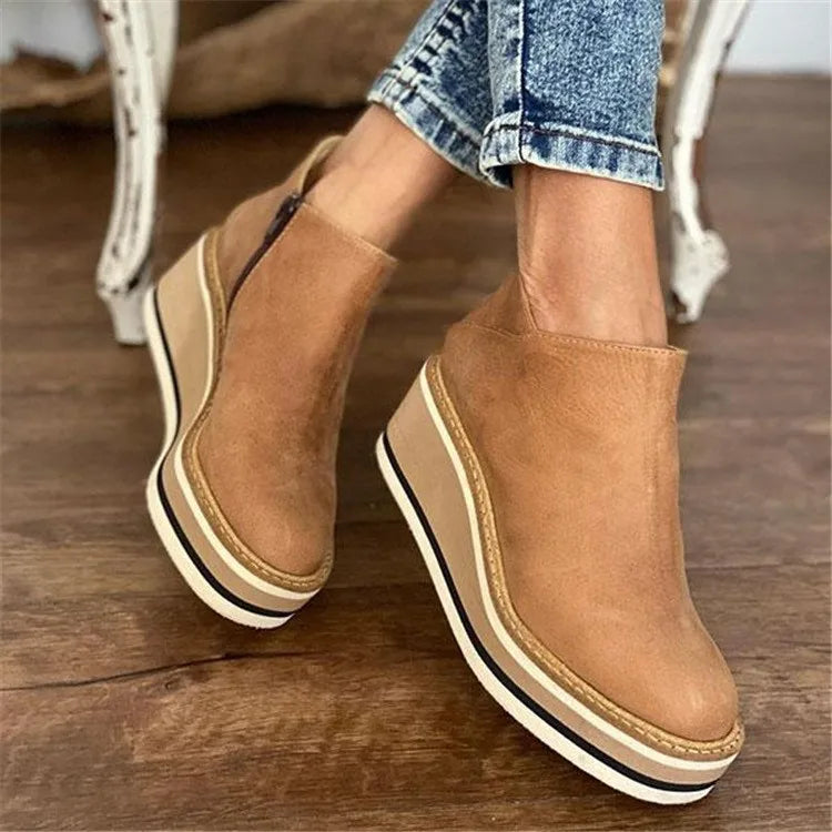 Women's Shoes: Jeanne | Lined Winter Boots